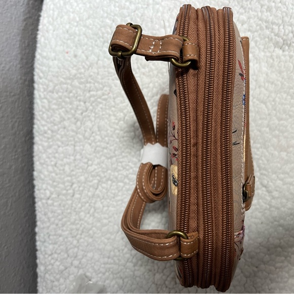 💐🔥MultiSac Adjustable Crossbody Sierra Nude Brand New in Package (MSRP $50) - Picture 4 of 9